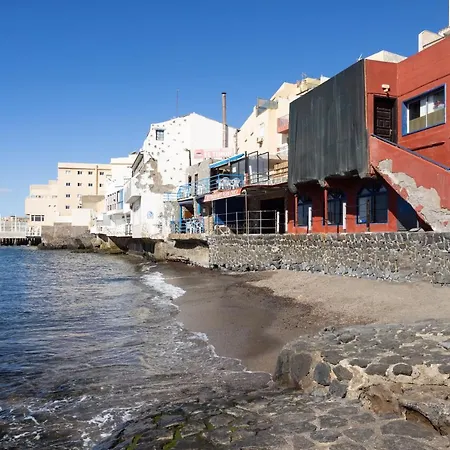 Apartment Home2book Charming Seaside Apt El Medano, Terrace
